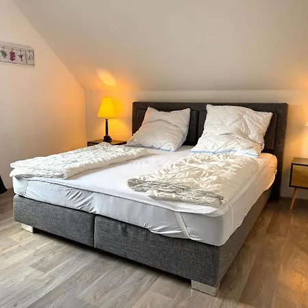 Primeloft Eule - Bis 8 Pers - 2 Etagen - Balkon - Modern & Stilvoll - Zentral In * Braunlage